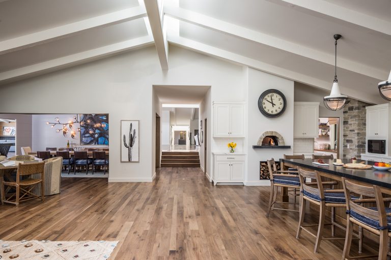 KITCHEN-TO-HALLWAY_dining-rm-light-on